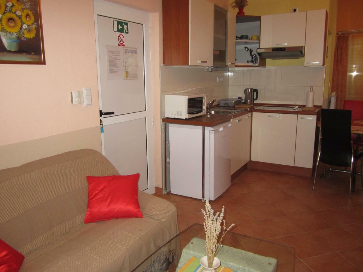 Apartments Villa Bella Vista Hvar Хвар Екстер'єр фото